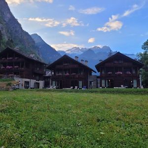 Pietre Gemelle Resort